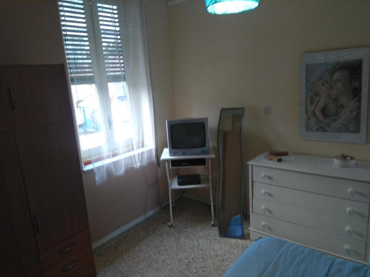 Appartamento In Villa อาชิเรอาเล ภายนอก รูปภาพ